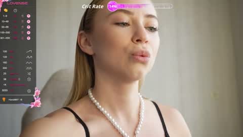 Snapshot of lysii_astra chatting on 07/20/26, 10:39 Liza online show from 07/20/26, 10:39