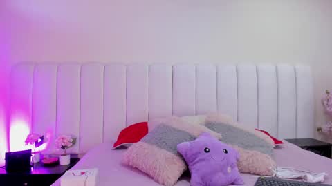 Lizzy smith  online show from 09/09/25, 11:43