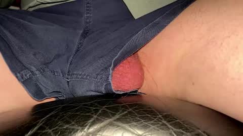 Snapshot of m0ntanaroja chatting on 10/31/25, 04:19 m0ntanaroja online show from 10/31/25, 04:19