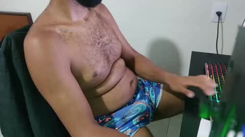 Snapshot of m0ren01995 chatting on 02/07/26, 05:49 m0ren01995 online show from 02/07/26, 05:49