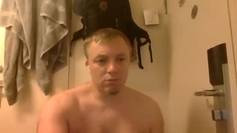 Snapshot of m15kala chatting on 11/18/25, 05:23 m15kala online show from 11/18/25, 05:23