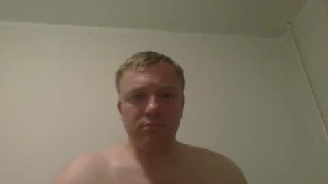 Snapshot of m15kala chatting on 06/04/26, 11:00 m15kala online show from 06/04/26, 11:00