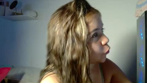 mila online show from 04/26/26, 11:57