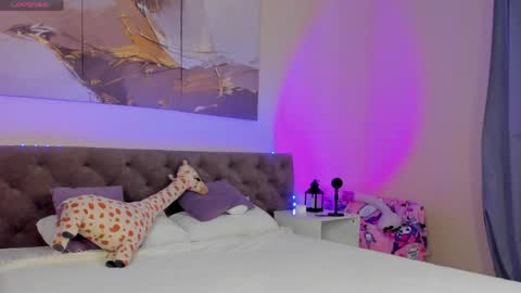 Snapshot of m1m1_angels chatting on 03/31/26, 01:18 Mimi GTM1 0200am-0945am Mon Tue Wed Thu Fri online show from 03/31/26, 01:18