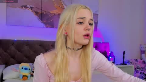 Snapshot of m1m1_angels chatting on 05/03/26, 01:11 Mimi GTM1 0200am-0945am Mon Tue Wed Thu Fri online show from 05/03/26, 01:11