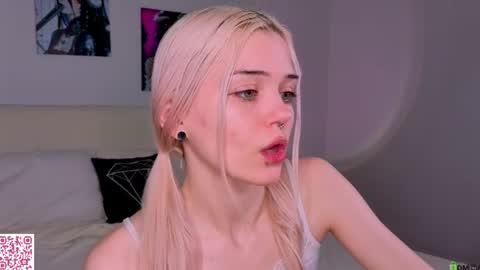 Snapshot of m1m1_angels chatting on 07/09/26, 01:09 Mimi GTM1 0200am-0945am Mon Tue Wed Thu Fri online show from 07/09/26, 01:09