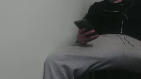 Snapshot of m4dh4tter24 chatting on 12/04/24, 08:18 m4dh4tter24 online show from 12/04/24, 08:18