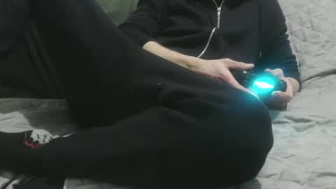 Snapshot of m4dh4tter24 chatting on 01/06/25, 09:11 m4dh4tter24 online show from 01/06/25, 09:11