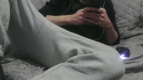 Snapshot of m4dh4tter24 chatting on 01/30/25, 11:02 m4dh4tter24 online show from 01/30/25, 11:02