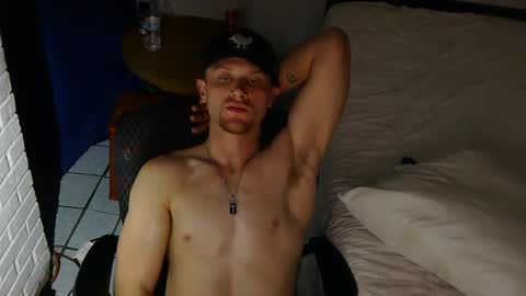 Snapshot of m831481 chatting on 12/02/24, 10:39 Hotandhairy online show from 12/02/24, 10:39