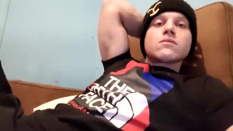 Snapshot of m831481 chatting on 01/19/25, 01:55 Hotandhairy online show from 01/19/25, 01:55