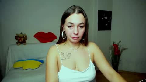 Vikki online show from 10/19/25, 09:10