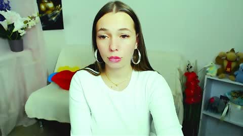 Snapshot of m_vikki chatting on 05/15/26, 10:55 Vikki online show from 05/15/26, 10:55