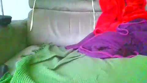Snapshot of maadyo chatting on 04/22/26, 05:36 maadyo online show from 04/22/26, 05:36