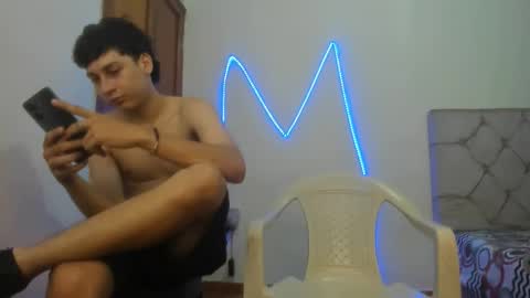 Snapshot of maaster420 chatting on 02/15/26, 04:58 itgram pezlo josue online show from 02/15/26, 04:58