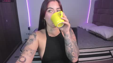 Snapshot of maazikeenx chatting on 07/14/26, 04:39 Sara online show from 07/14/26, 04:39