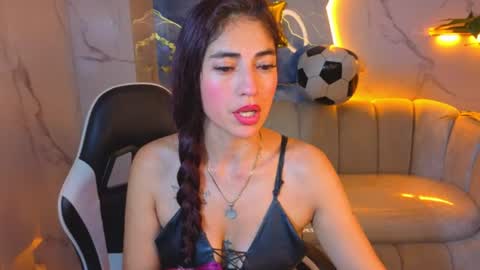 Mabell online show from 06/24/26, 02:43