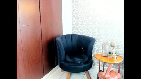 Snapshot of mabelsaravia chatting on 02/15/26, 06:26 mabel online show from 02/15/26, 06:26