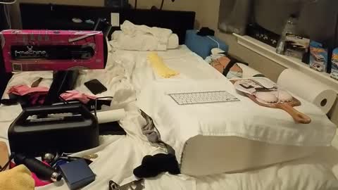 mac1119 online show from 11/17/25, 07:14