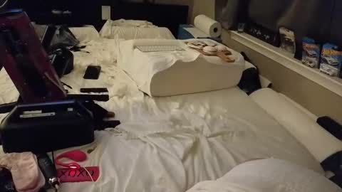 mac1119 online show from 11/23/25, 02:00