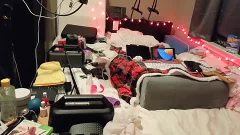 mac1119 online show from 02/08/26, 05:55