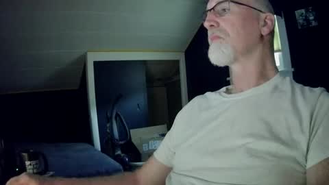 mac8181 online show from 05/23/26, 10:08