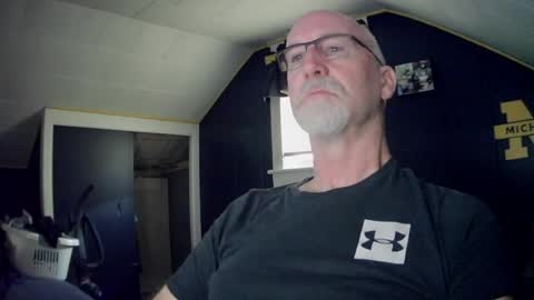 Snapshot of mac8181 chatting on 07/11/26, 10:29 mac8181 online show from 07/11/26, 10:29