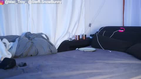 Mac Troy online show from 11/20/25, 04:18