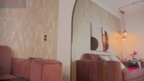 Snapshot of maca_bloom chatting on 11/11/25, 11:43 Maca online show from 11/11/25, 11:43