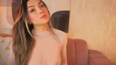 Snapshot of maca_bloom chatting on 12/03/25, 11:19 Maca online show from 12/03/25, 11:19