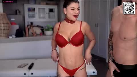 Snapshot of maca_hugo chatting on 11/11/25, 09:31 Maca Hugo online show from 11/11/25, 09:31