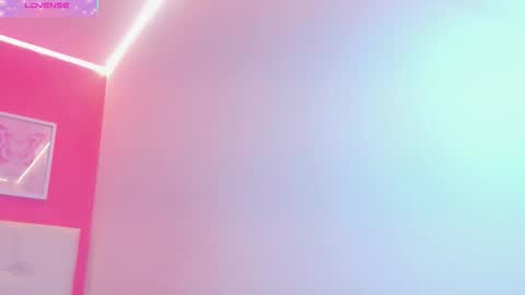 macarena_05_ online show from 11/14/25, 01:37