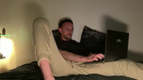 Snapshot of macebre chatting on 09/16/25, 02:45 my beautiful long dick will make you happy online show from 09/16/25, 02:45