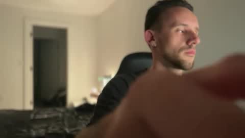 Snapshot of macebre chatting on 09/17/25, 03:52 my beautiful long dick will make you happy online show from 09/17/25, 03:52