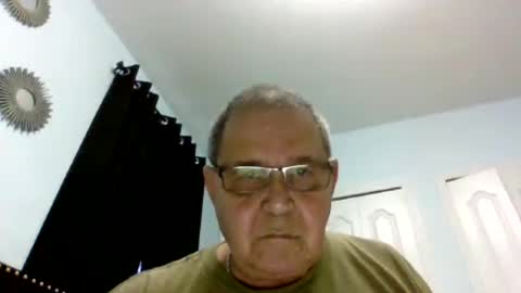 Snapshot of machet1 chatting on 06/13/26, 11:46 machet1 online show from 06/13/26, 11:46