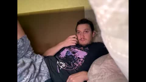 Snapshot of machine2291 chatting on 11/08/25, 06:07 Tchia online show from 11/08/25, 06:07