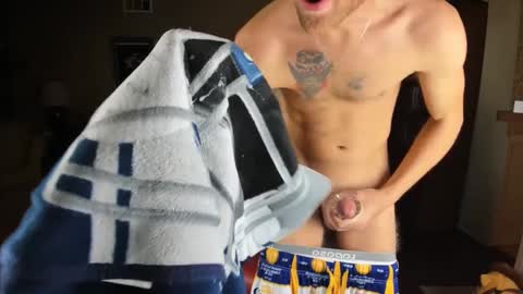 Snapshot of machinecumkelly69 chatting on 01/14/25, 05:30 machinecumkelly69 online show from 01/14/25, 05:30