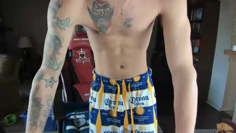 Snapshot of machinecumkelly69 chatting on 01/14/25, 08:15 machinecumkelly69 online show from 01/14/25, 08:15