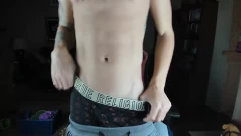 Snapshot of machinecumkelly69 chatting on 01/18/25, 02:58 machinecumkelly69 online show from 01/18/25, 02:58