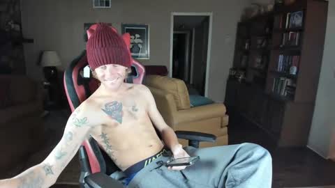 Snapshot of machinecumkelly69 chatting on 02/22/25, 02:50 machinecumkelly69 online show from 02/22/25, 02:50