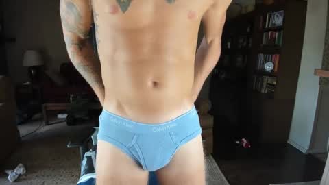 Snapshot of machinecumkelly69 chatting on 10/07/25, 05:54 machinecumkelly69 online show from 10/07/25, 05:54