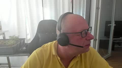 Andy online show from 11/28/25, 08:50