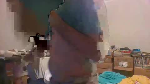 MACHOLIVRE online show from 10/27/25, 06:17