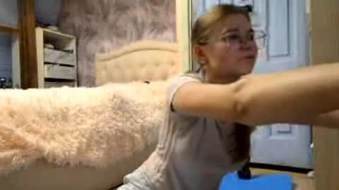 Cynthia online show from 04/03/26, 04:49