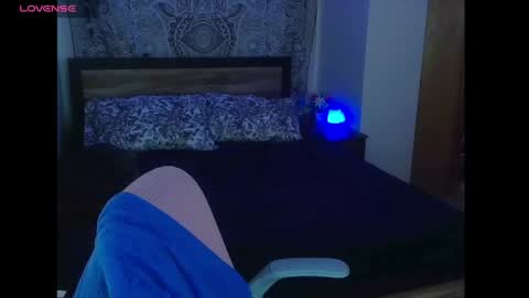 Snapshot of maciimayy chatting on 04/19/26, 12:33 maciimayy online show from 04/19/26, 12:33