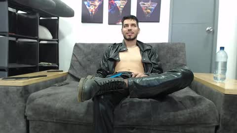 instagram mackdanielsx online show from 09/18/25, 09:39