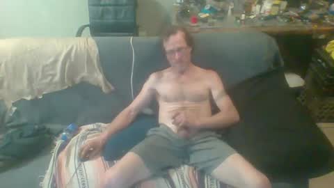 Snapshot of mackdog1369 chatting on 02/03/25, 05:03 mackdog1369 online show from 02/03/25, 05:03
