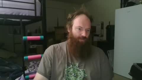 Snapshot of mackhere4u chatting on 10/17/25, 02:48 mackhere4u online show from 10/17/25, 02:48