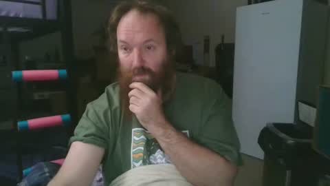 Snapshot of mackhere4u chatting on 10/30/25, 04:25 mackhere4u online show from 10/30/25, 04:25