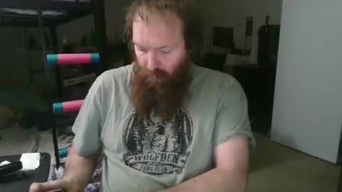 Snapshot of mackhere4u chatting on 12/21/25, 09:16 mackhere4u online show from 12/21/25, 09:16